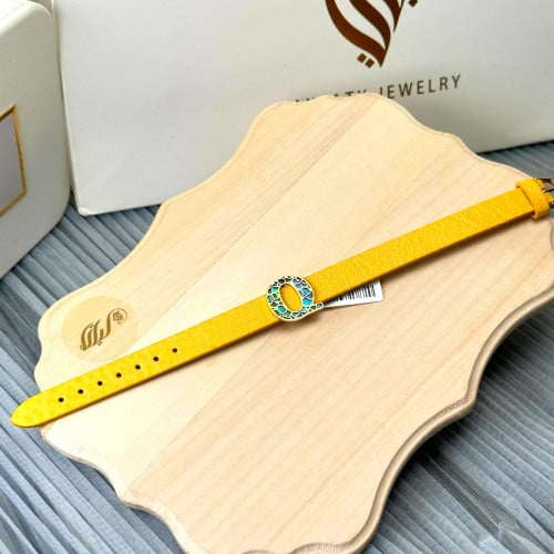 اسورة حرف Q سكانفين ذهب عيار18 بوزن 1.68 جم تقريبا