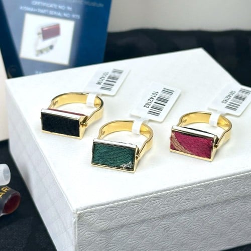 خاتم بثلاث كسوات للكعبة المشرفه ذهب عيار18 بوزن 5....