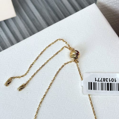 اسورة ذهب عيار18 بوزن 2.51 جم تقريبا