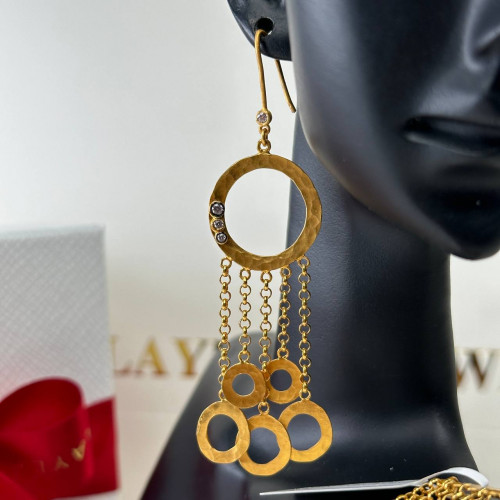 حلق بوسني ذهب عيار21 بوزن 11.75 جم تقريبا