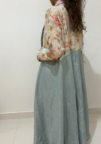 AM 097 عباية لنن اخضر فاتح