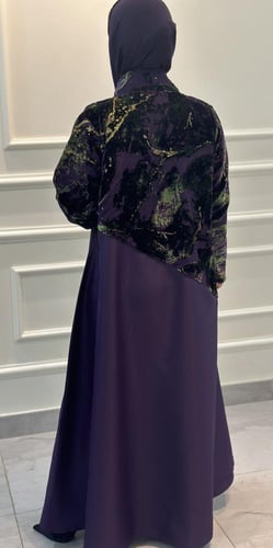 A M 069 عباية شتوي مخمل عنابي