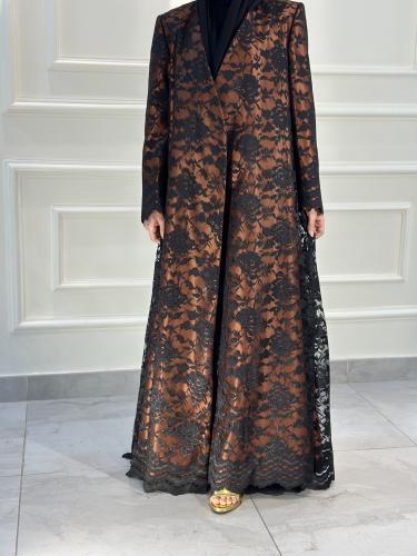 A M 055 عباية نص كلوش دانتيل