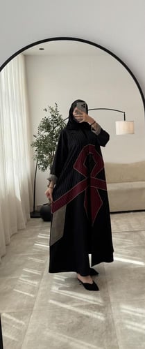 A 081 عباية نص كلوش كريب تايواني