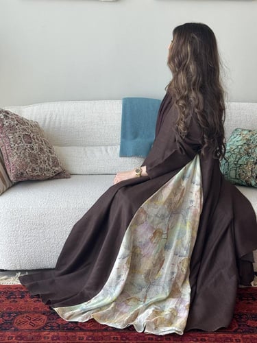 A M 096 عباية لنن بني