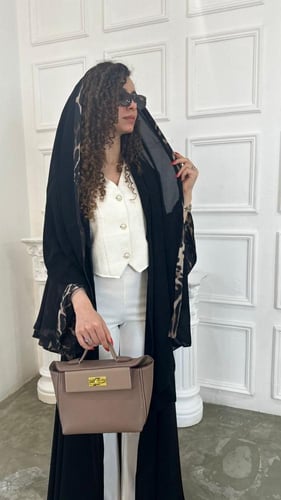 A 036 عباية صيفية بكم شيفون