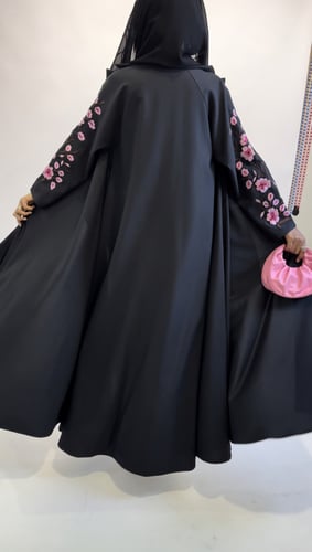 A 05 عباية صيفية كريب تايواني مع تطريز