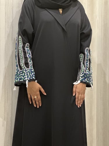 A 025 عباية صيفية شك على الكم