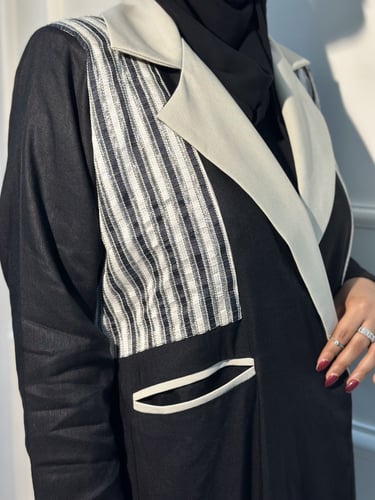 A 038 عباية صيفية بليزر نص كلوش