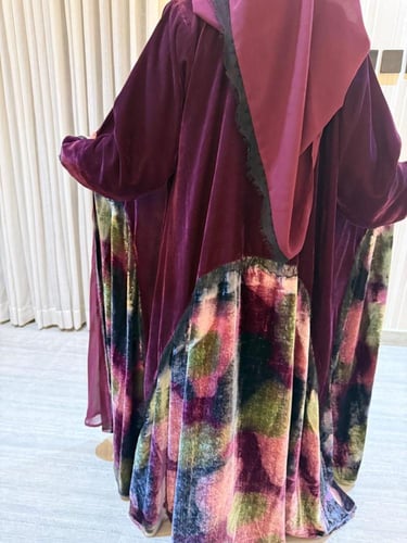 0122عباية نص كلوش مخمل كوري بنفسجي مع مخمل طباعة م...