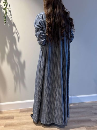 A M 0103 عباية قطعتين كريب اندونيسي أزرق مع فستان...