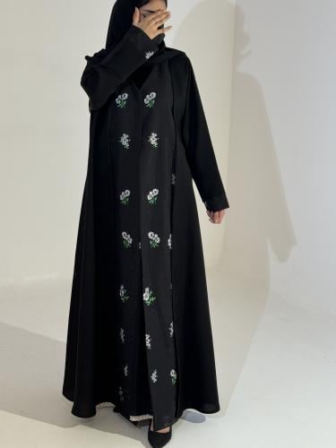 A 092عباية سوداء تطريز يدوي A 190