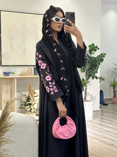 A 05 عباية صيفية كريب تايواني مع تطريز