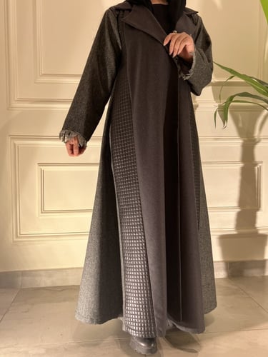 A M 022 عباية شتوية جوخ رمادي