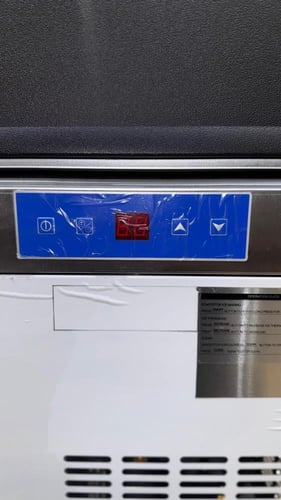 ايس ميكر – 60 كيلو/ اليوم كمبروسير مكعب الثلج كود...