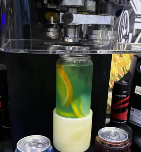 ماكينة تغليف علب المشروبات وكبس علب الكانز - نص ات...