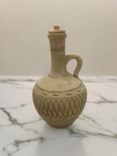 Bahraini jar "2 liters"