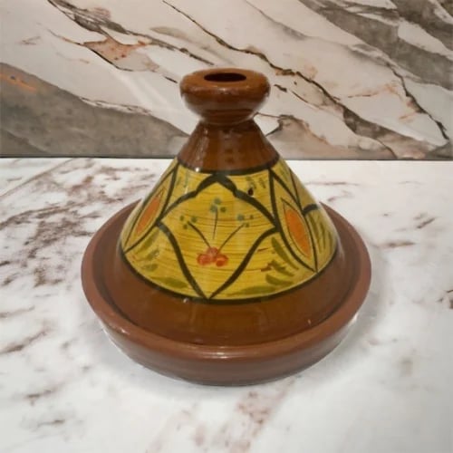Moroccan tagine "with a diameter of 30 cm"