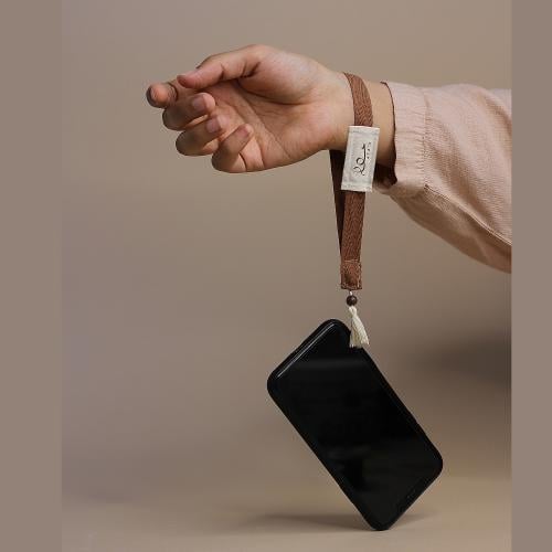 تعليقة (عَطَاءْ) للجوال