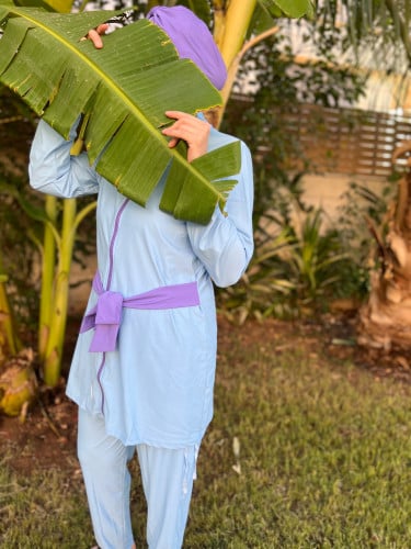 بوركيني ( مايوه حجاب) اللون ازرق وموڤ