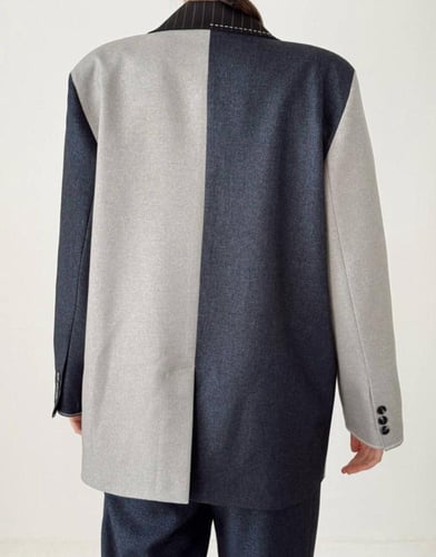 طقم جاكيت صيفي وبنطلون جينز غامق ورمادي فاتح