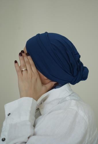 Navy blue turban