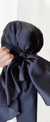 ميني تاي ساتان اسود