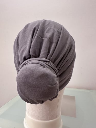 توربان بن لون رمادي غامق