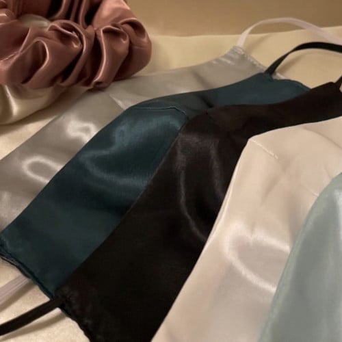 كمام حرير اسود