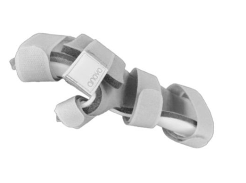 جبيرة يد للأطفال