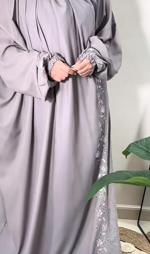 شرشف صلاه بارد مع تطرير ناعم مرد