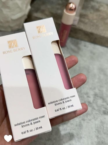 مورد خدود وشفايف سائل ثابت 20 مل من روز بيري