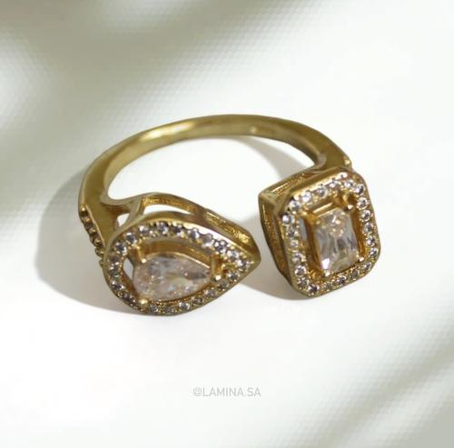 Bareeq (golden) ring