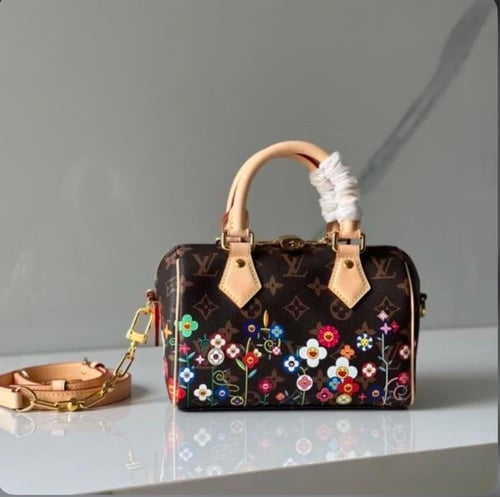 LV لويس فويتون(20cm)