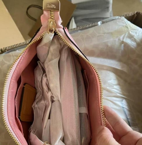 حقيبة تيري كوتش اوتلت