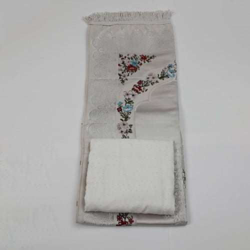 طقم مطرز مع شرشف طرحه - سكري