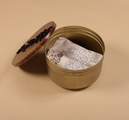 صندوق صلاه - دائري صغير( يوجد به عيب مصنعي )