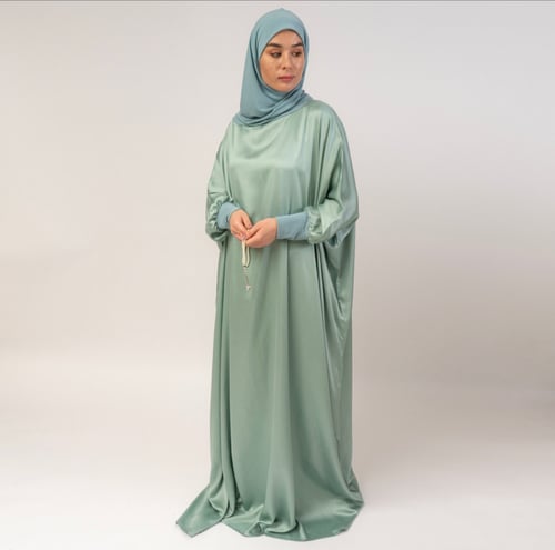 طقم مُورق مع شرشف طوبى