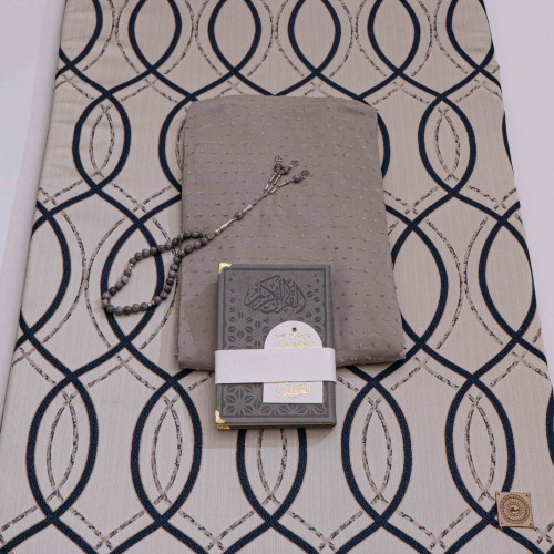 طقم انحناء كحلي مع شرشف طرحه