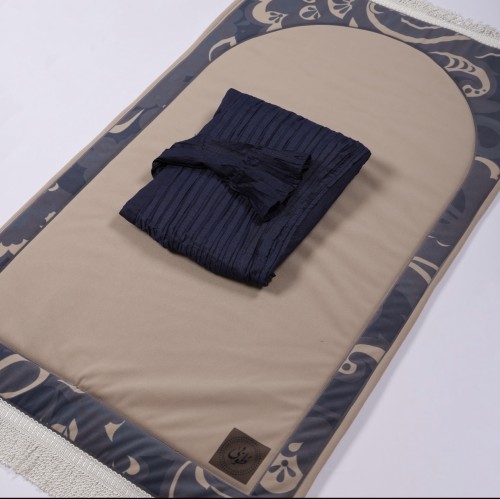 طقم سجادة مخمل مع شرشف طرحه