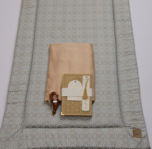 طقم سلام مع شرشف طوبى