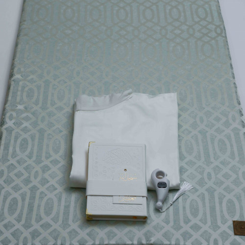 طقم تيفاني مع شرشف طوبى