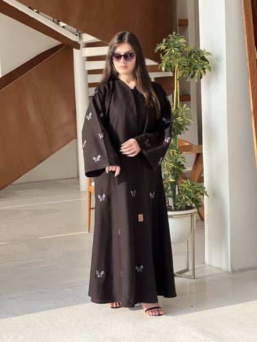 عباية رقم 106