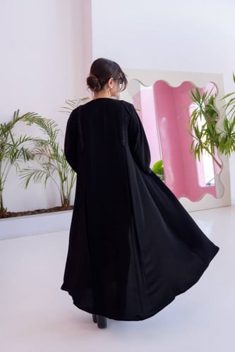 عباية رقم 052