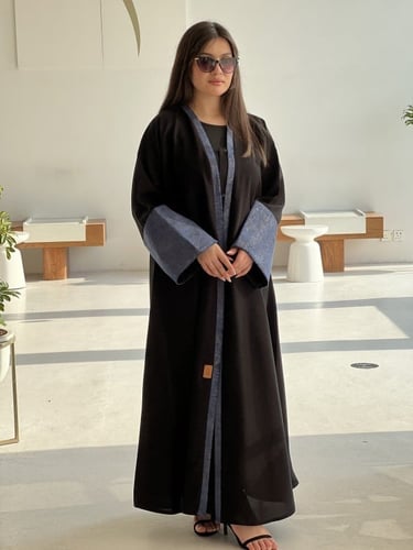 عباية رقم 102