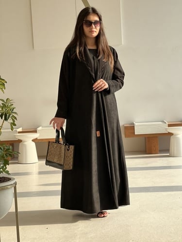 عباية رقم 105