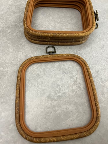 طارة سيلكون مربعة 14.5x16.5 سم