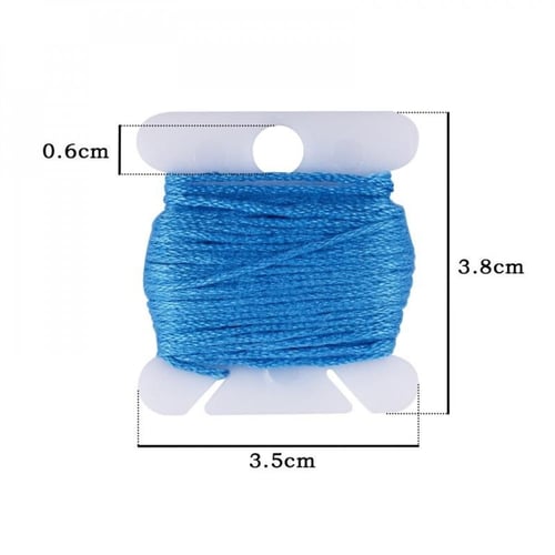 مجموعة مرتبة من خيوط التطريز