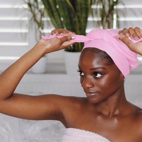 منشفة مايكروفايبر من فلورا اند كيرل