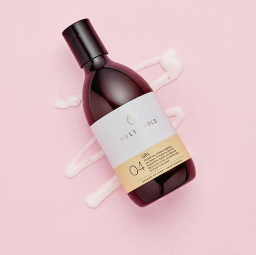 جل تصفيف من هولي كيرلز